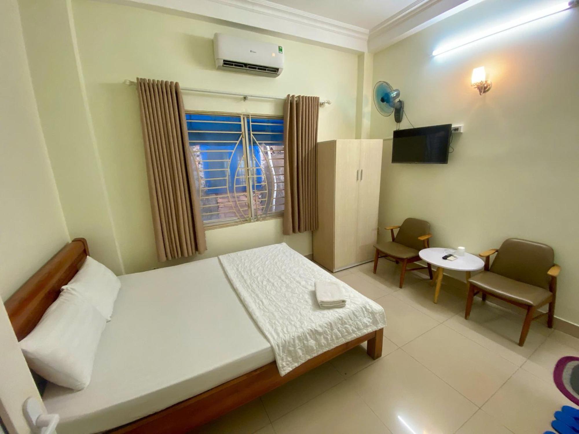Khach San Anh Thu Hotel Ho Chi Minh City Exterior photo